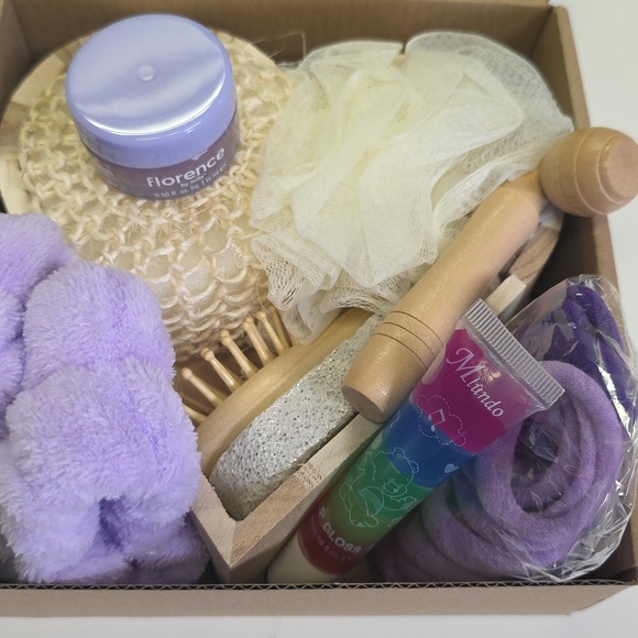 Beauty bundle 4 - Picture 2 of 3